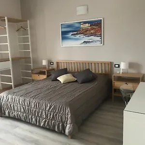 https://attico-livorno-bed-relax.it-tuscanyhotel.com