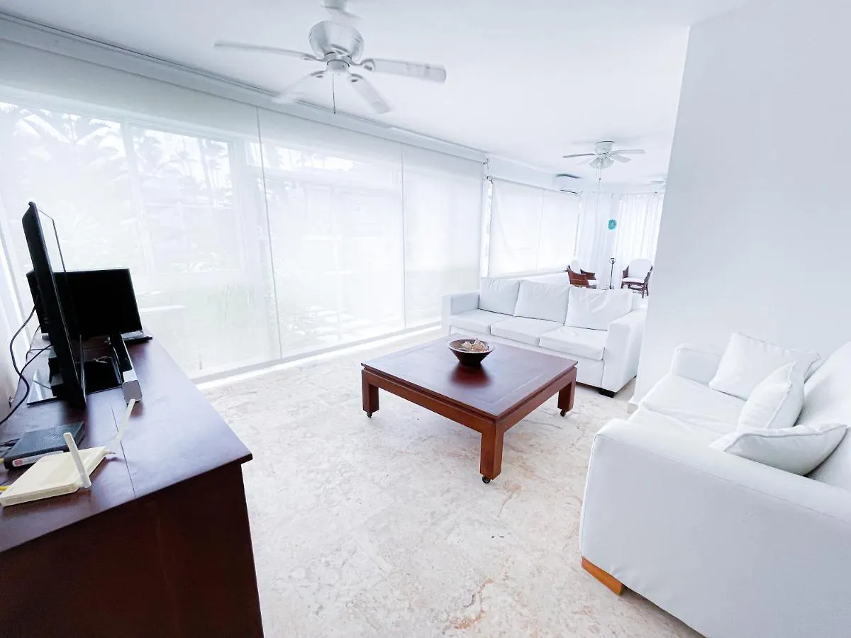 Oceanfront & Garden View Villas Hotel Wifi Bbq Parking Los Corales Beach Club & Spa プンタ・カナ